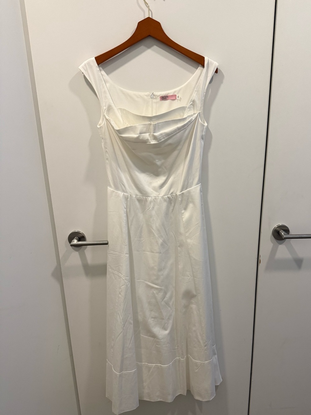 Damaris Bailey white dress size XS neverworn